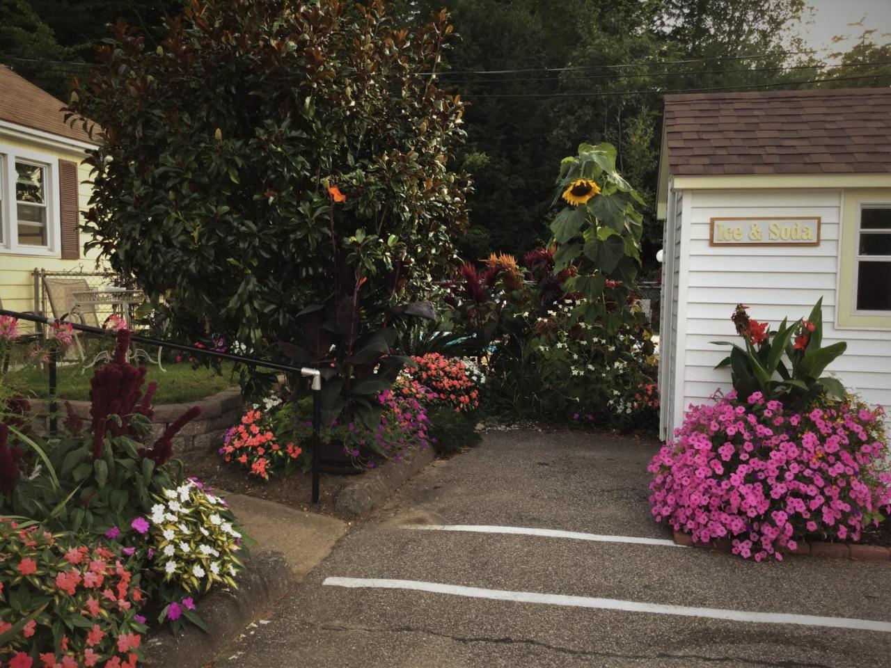 Bay Top Motel Weirs Beach Exteriér fotografie